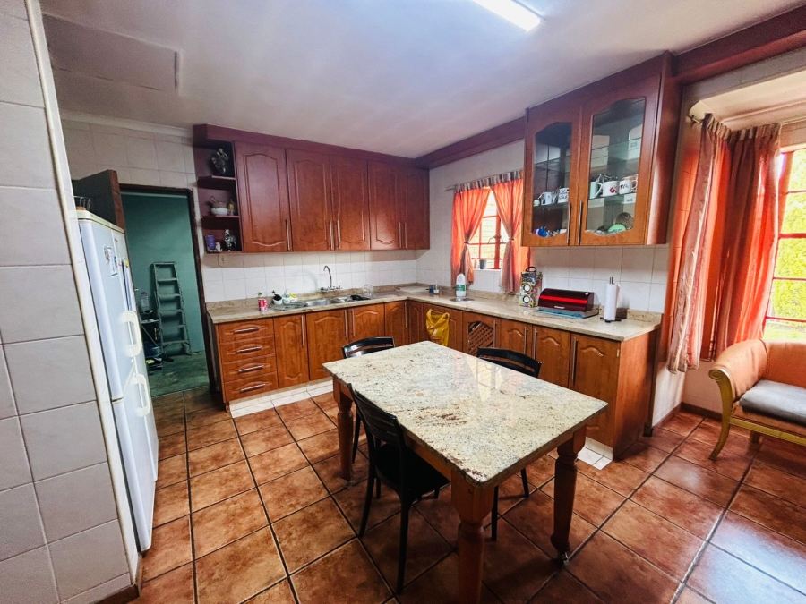 4 Bedroom Property for Sale in Dersley Gauteng
