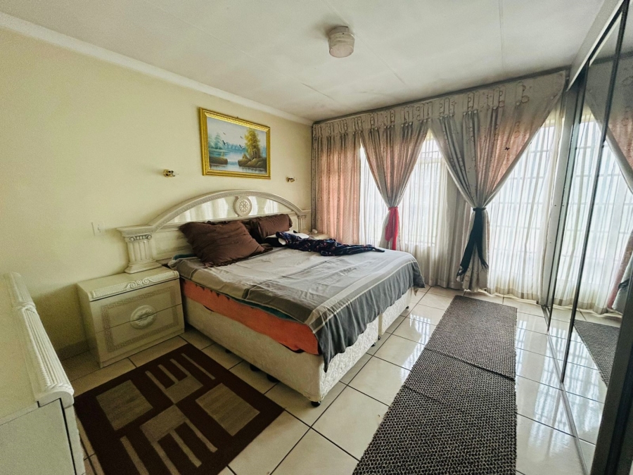 4 Bedroom Property for Sale in Dersley Gauteng