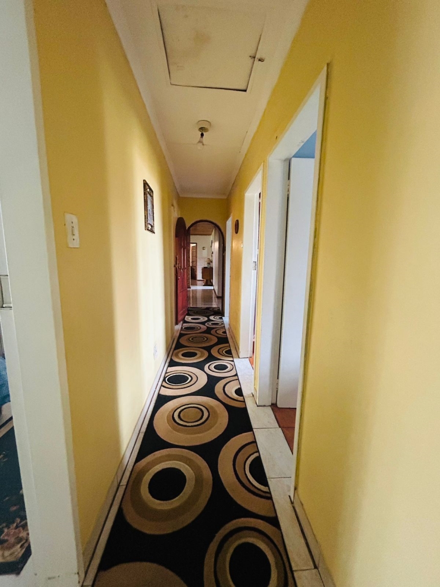4 Bedroom Property for Sale in Dersley Gauteng