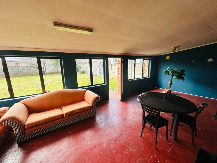 4 Bedroom Property for Sale in Dersley Gauteng