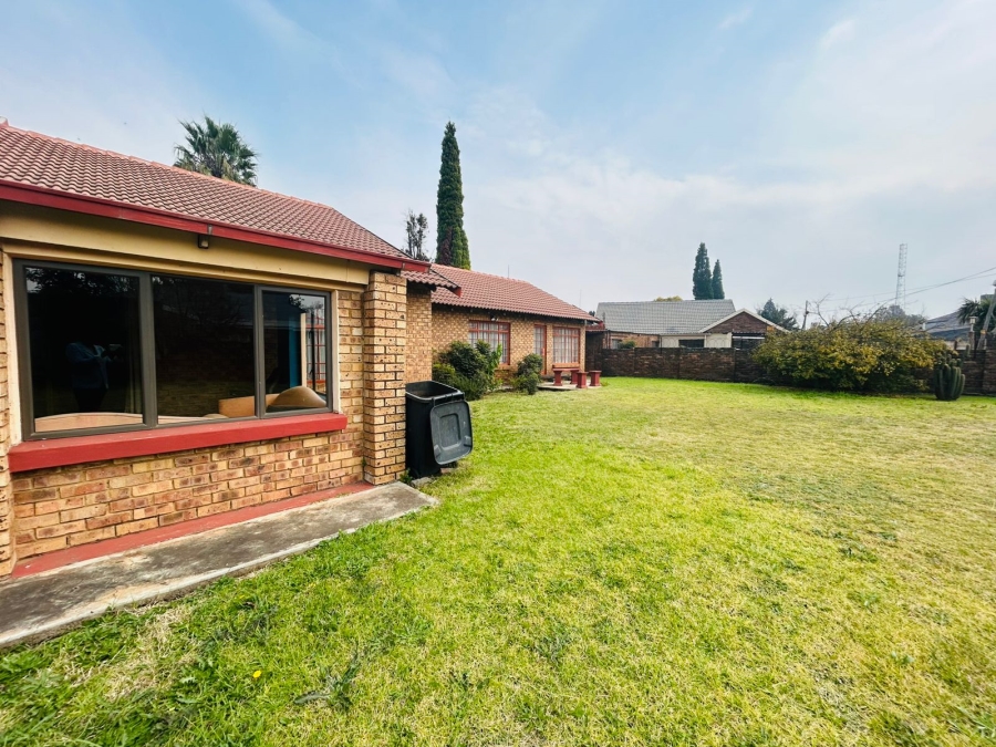4 Bedroom Property for Sale in Dersley Gauteng