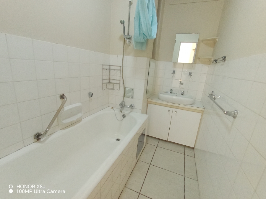 2 Bedroom Property for Sale in Denlee Gauteng