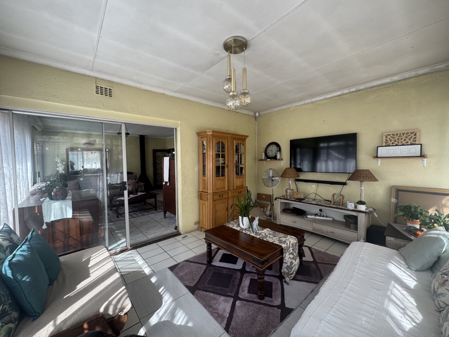 4 Bedroom Property for Sale in Randhart Gauteng