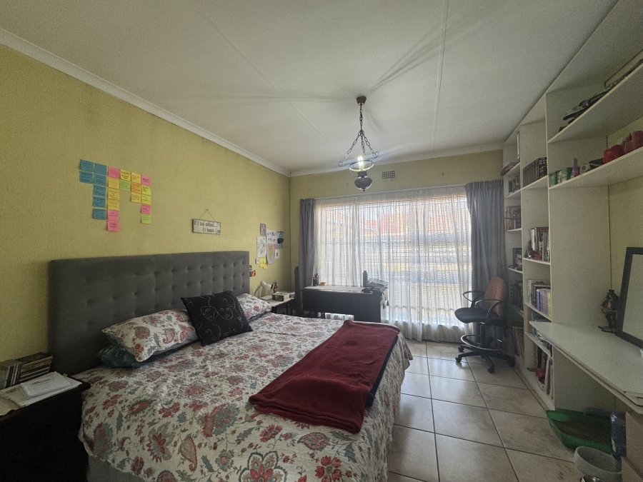 4 Bedroom Property for Sale in Randhart Gauteng
