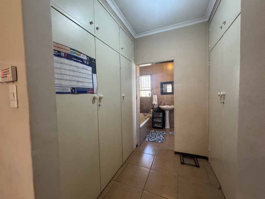 4 Bedroom Property for Sale in Randhart Gauteng