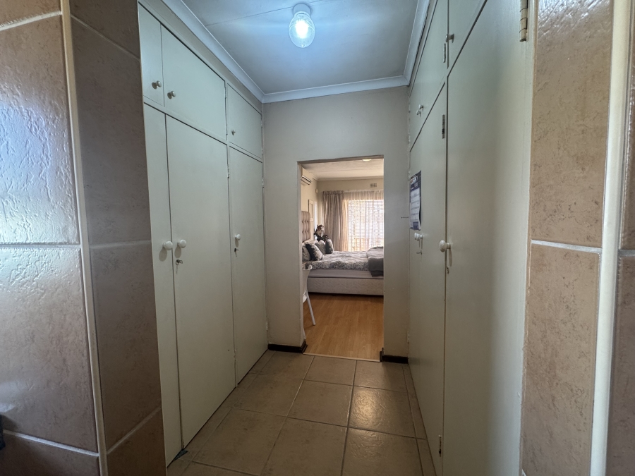 4 Bedroom Property for Sale in Randhart Gauteng