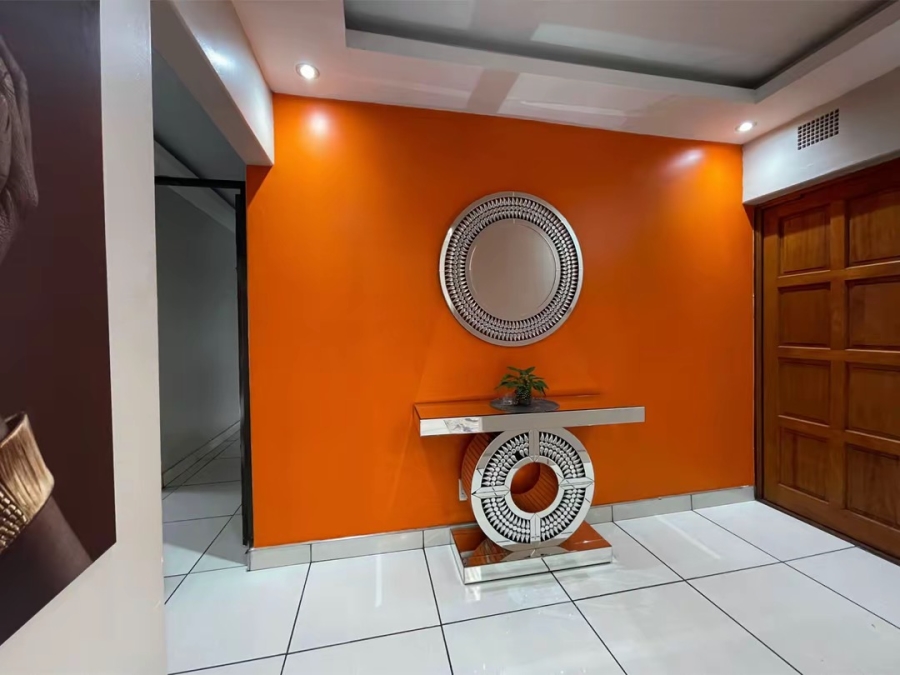 To Let 5 Bedroom Property for Rent in Parkhill Gardens Gauteng