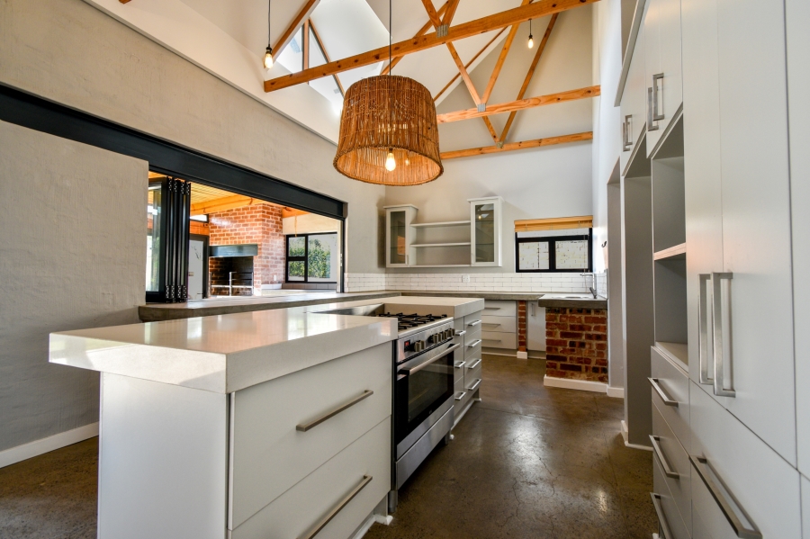 4 Bedroom Property for Sale in Waterlake Farm Lifestyle Estate Gauteng