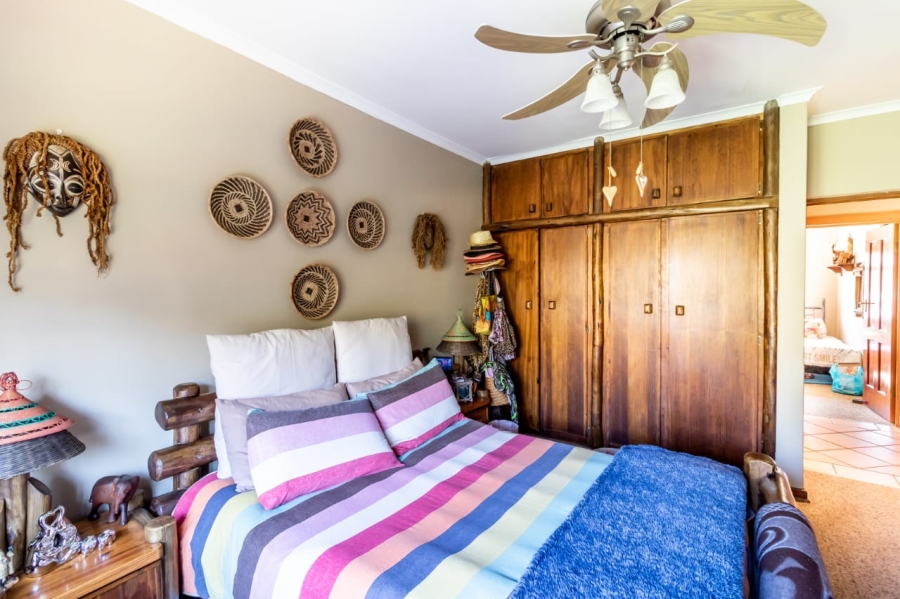 6 Bedroom Property for Sale in Ninapark Gauteng