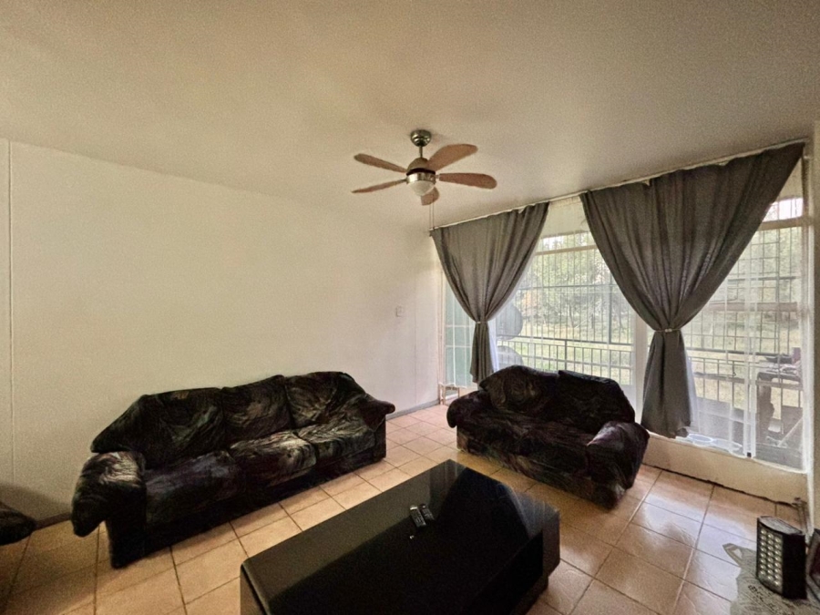 2 Bedroom Property for Sale in Vanderbijlpark CW 1 Gauteng