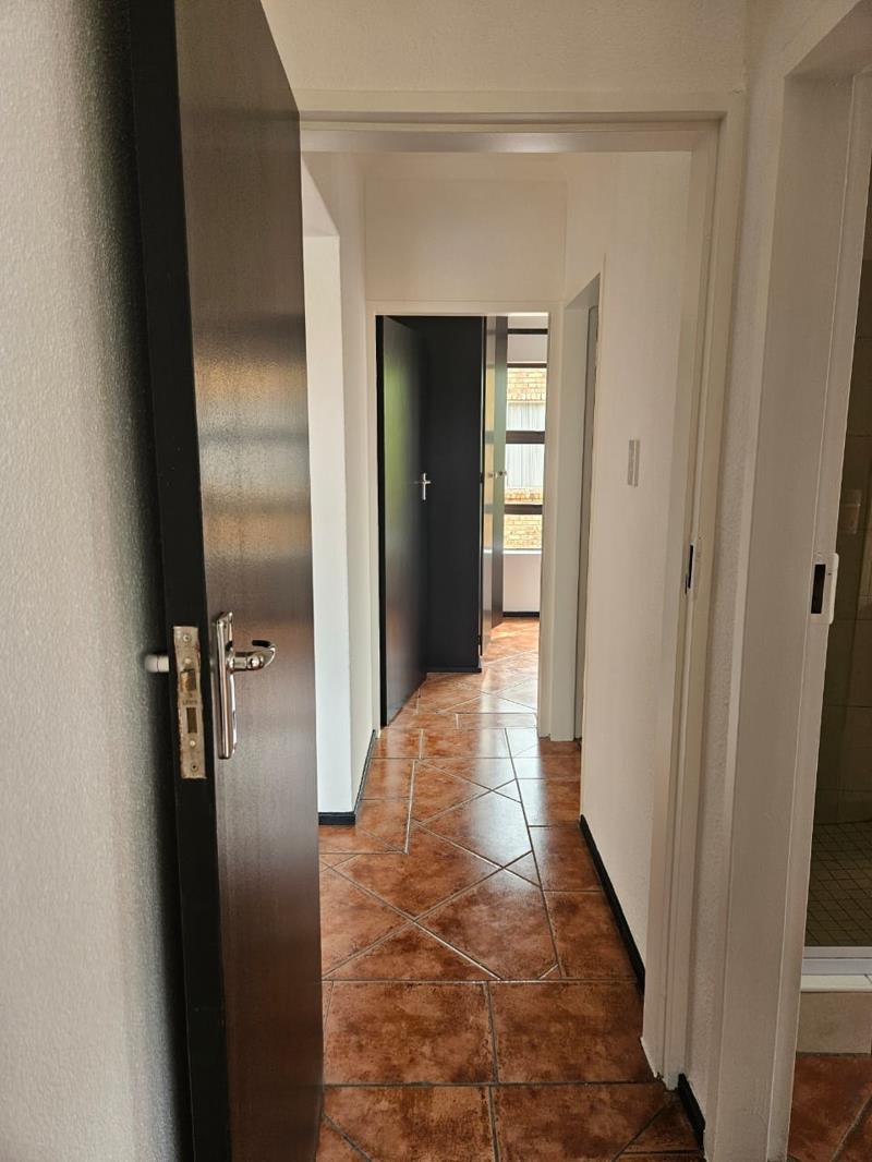 2 Bedroom Property for Sale in Vorna Valley Gauteng
