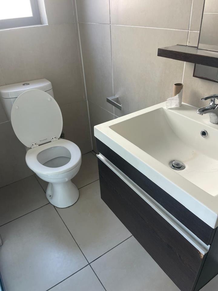 2 Bedroom Property for Sale in Fourways Gauteng