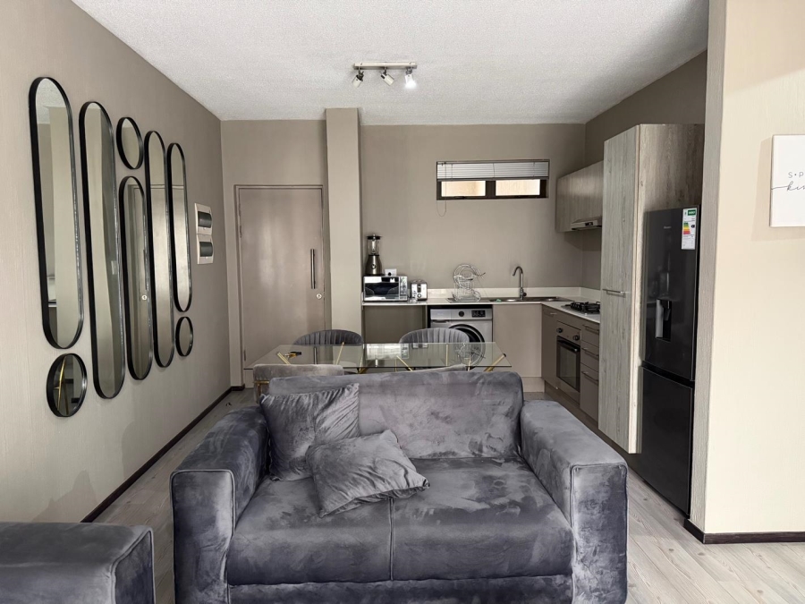 To Let 2 Bedroom Property for Rent in Broadacres Gauteng