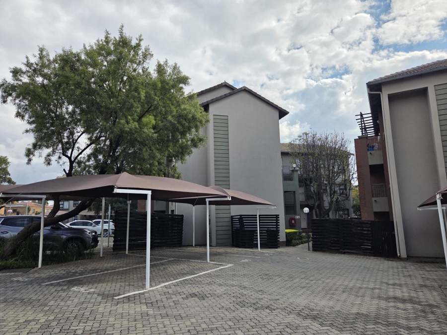 2 Bedroom Property for Sale in Noordhang Gauteng