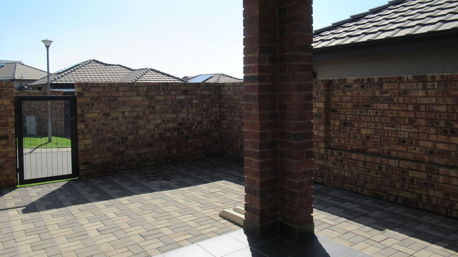 3 Bedroom Property for Sale in Cosmo City Gauteng