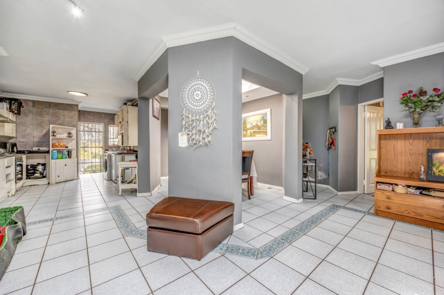 3 Bedroom Property for Sale in Sharonlea Gauteng