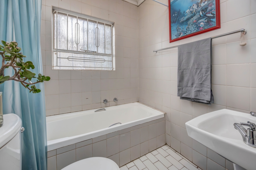 3 Bedroom Property for Sale in Sharonlea Gauteng