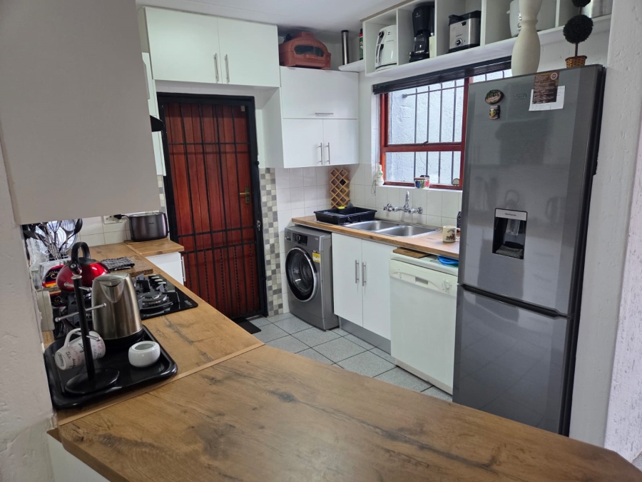 3 Bedroom Property for Sale in Sunninghill Gauteng