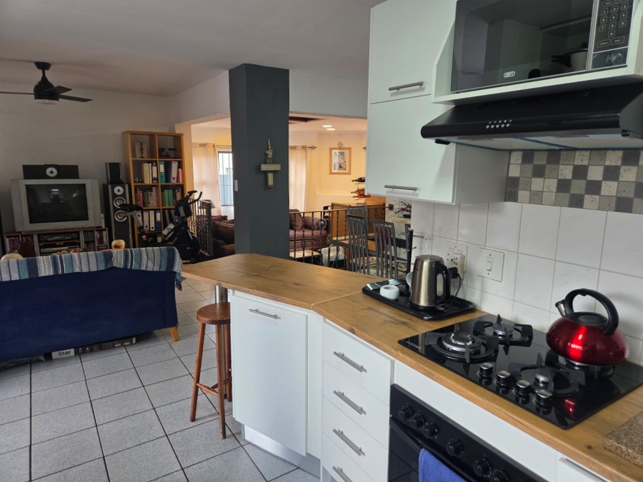 3 Bedroom Property for Sale in Sunninghill Gauteng