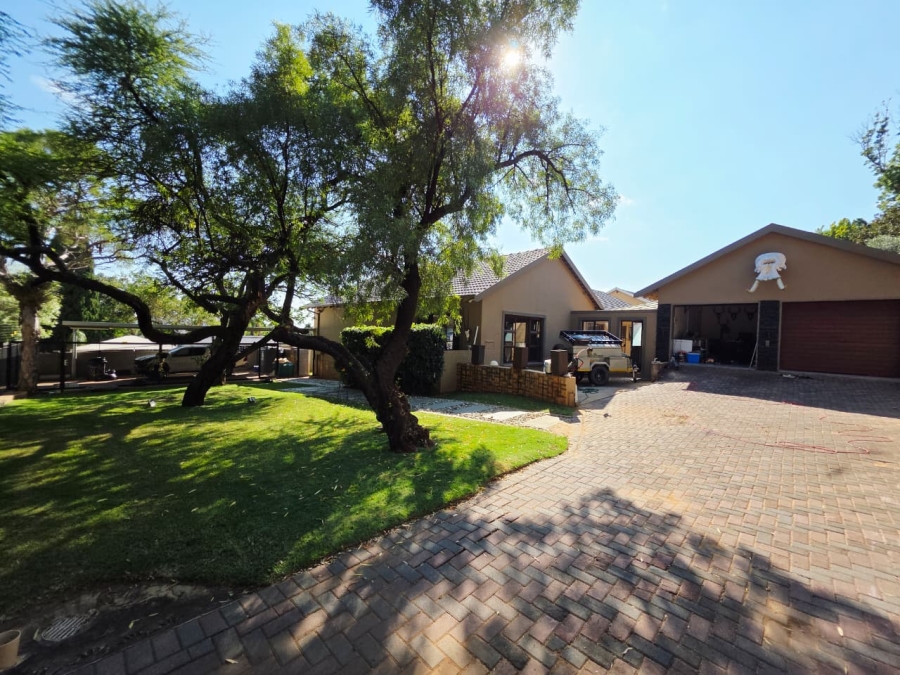3 Bedroom Property for Sale in Wonderboom Gauteng