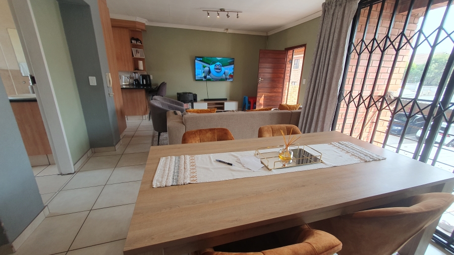 2 Bedroom Property for Sale in Meyersdal Gauteng