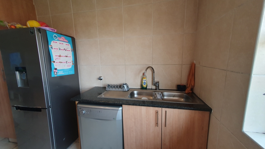 2 Bedroom Property for Sale in Meyersdal Gauteng