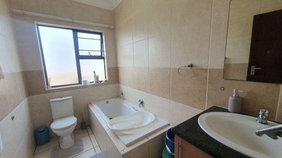 2 Bedroom Property for Sale in Meyersdal Gauteng