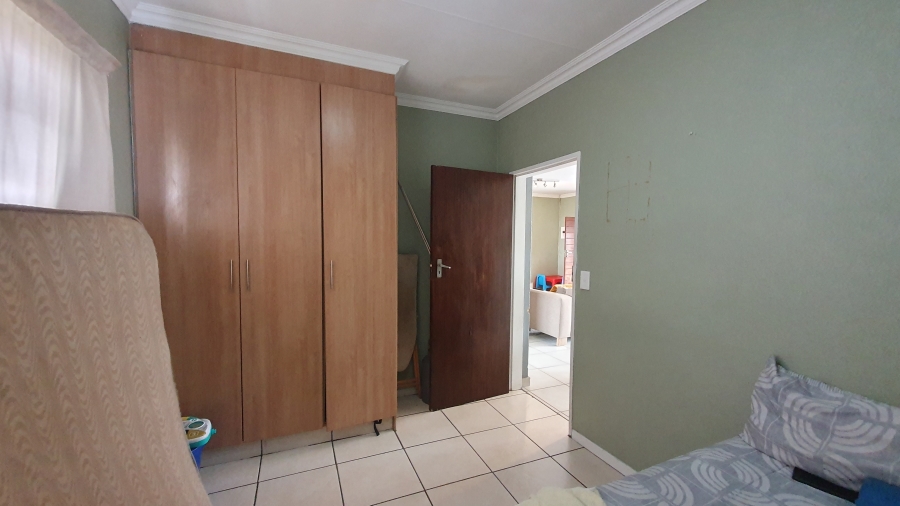 2 Bedroom Property for Sale in Meyersdal Gauteng