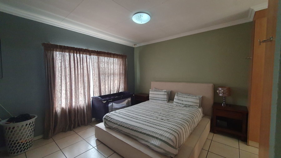 2 Bedroom Property for Sale in Meyersdal Gauteng