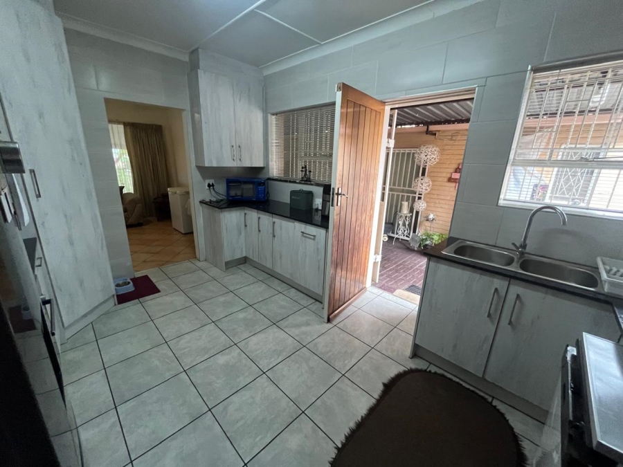 3 Bedroom Property for Sale in Randhart Gauteng