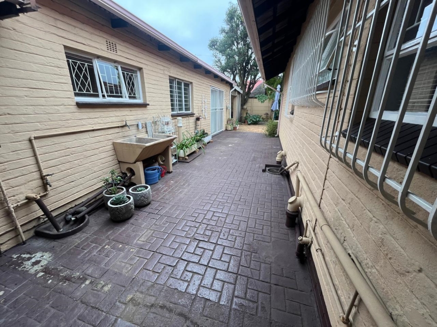 3 Bedroom Property for Sale in Randhart Gauteng