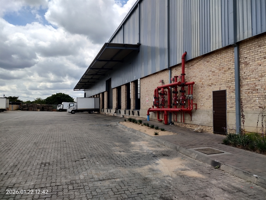 To Let Commercial Property for Rent in North Riding Gauteng