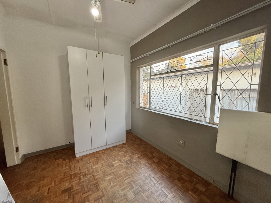 6 Bedroom Property for Sale in Lyttelton Manor Gauteng