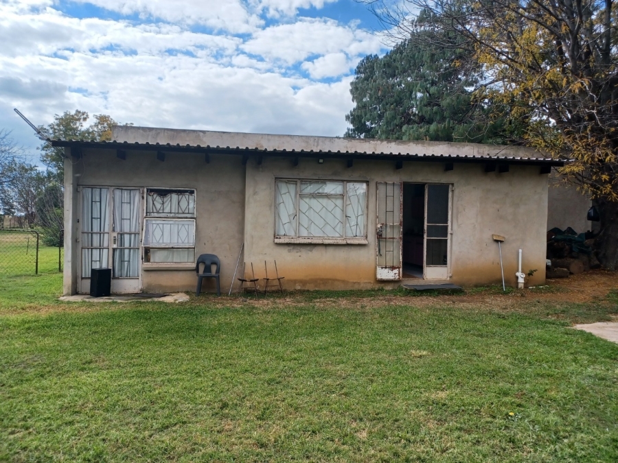 4 Bedroom Property for Sale in Mullerstuine Gauteng
