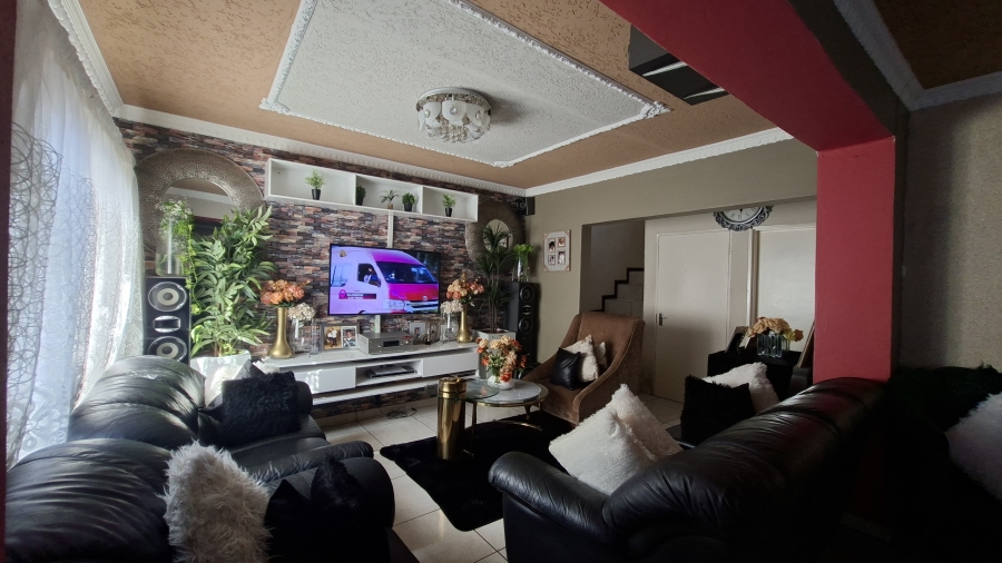 To Let 3 Bedroom Property for Rent in Cosmo City Gauteng