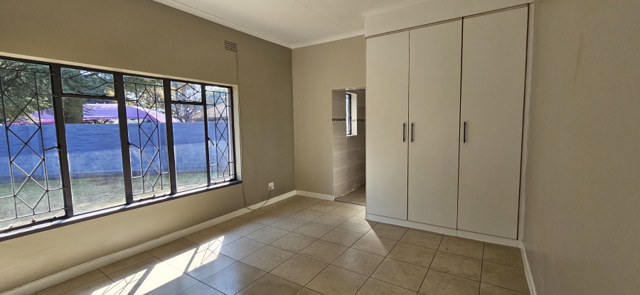 5 Bedroom Property for Sale in Three Rivers Gauteng