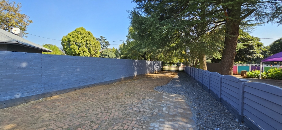 5 Bedroom Property for Sale in Three Rivers Gauteng