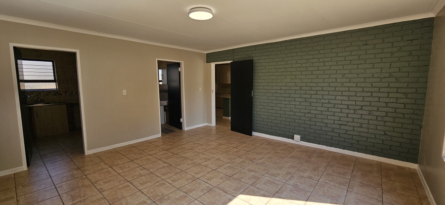 5 Bedroom Property for Sale in Three Rivers Gauteng