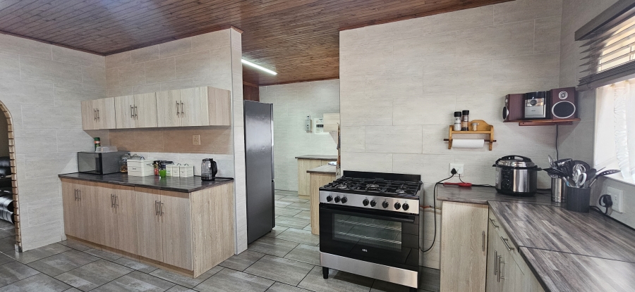 4 Bedroom Property for Sale in Risiville Gauteng