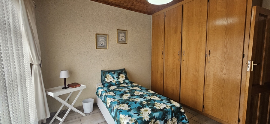4 Bedroom Property for Sale in Risiville Gauteng