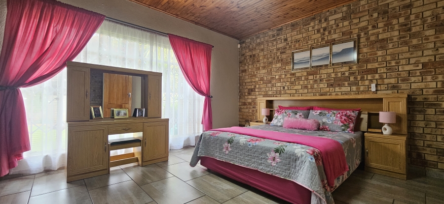 4 Bedroom Property for Sale in Risiville Gauteng