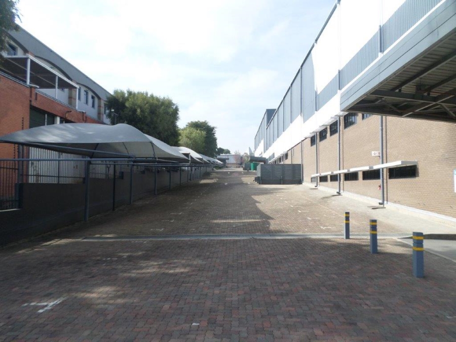 To Let Commercial Property for Rent in Halfway House Gauteng