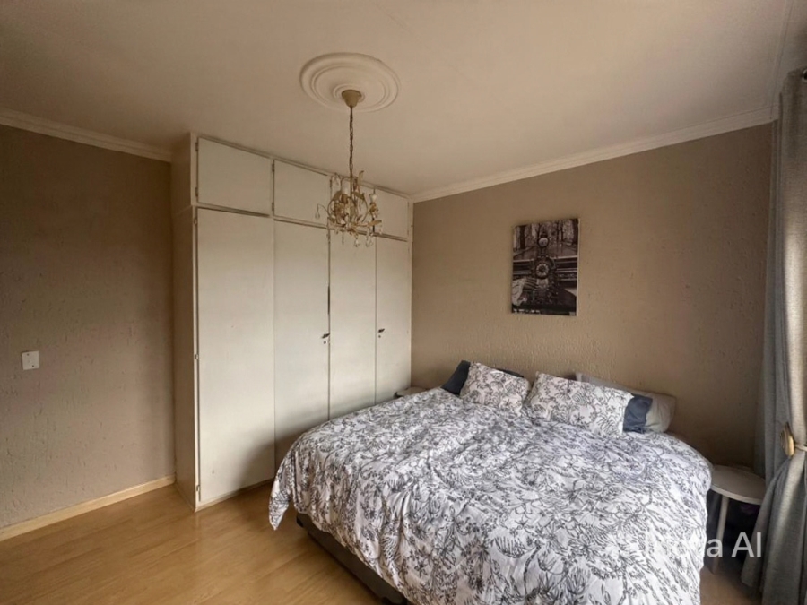 To Let 2 Bedroom Property for Rent in Constantia Kloof Gauteng