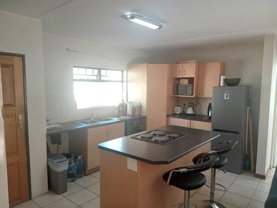 2 Bedroom Property for Sale in Noordwyk Gauteng