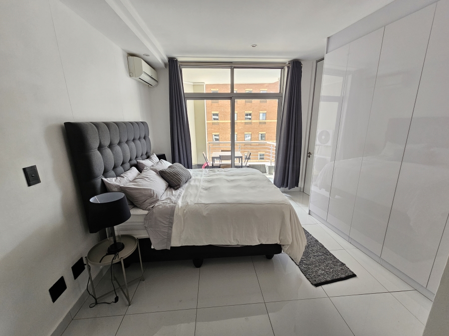 To Let 2 Bedroom Property for Rent in Sandown Gauteng
