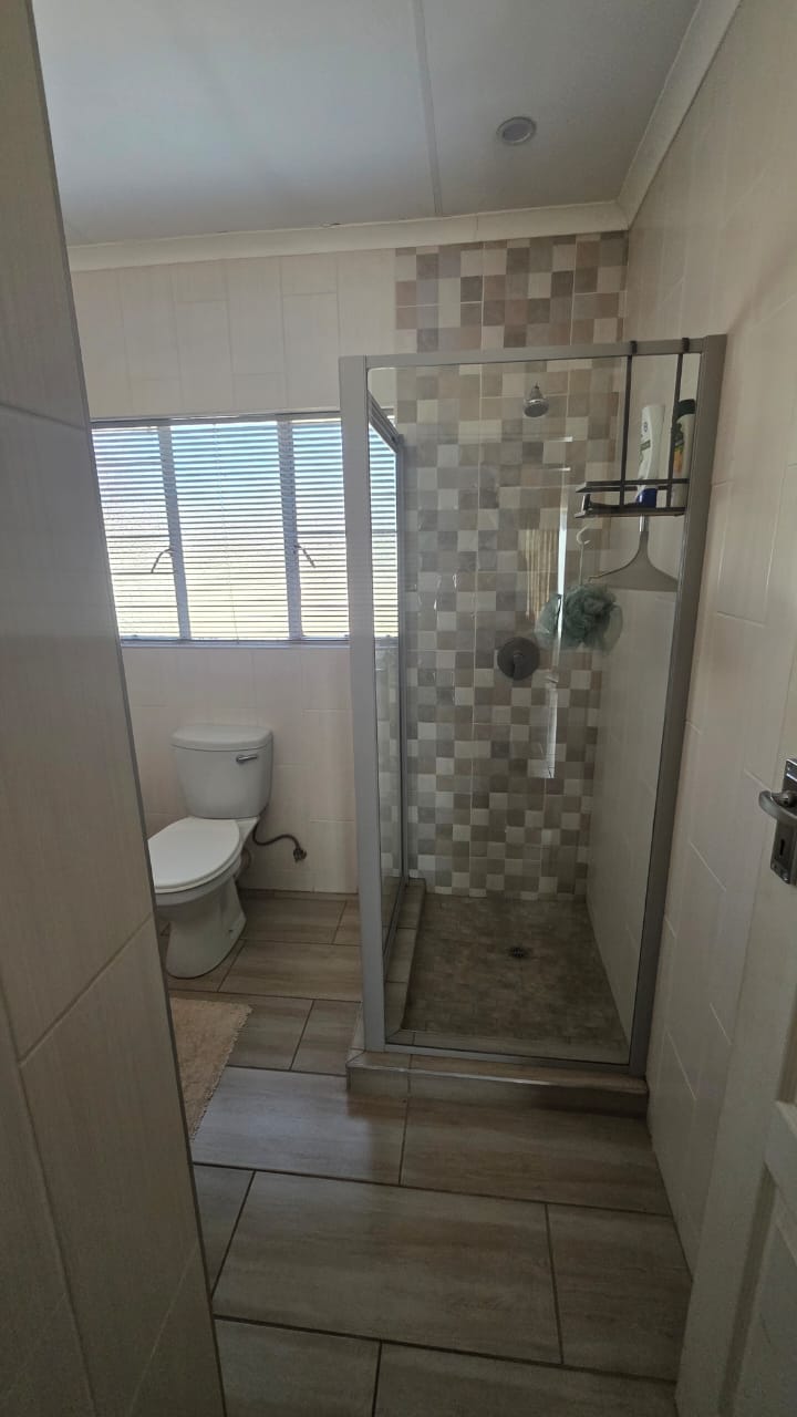 6 Bedroom Property for Sale in Doornpoort Gauteng