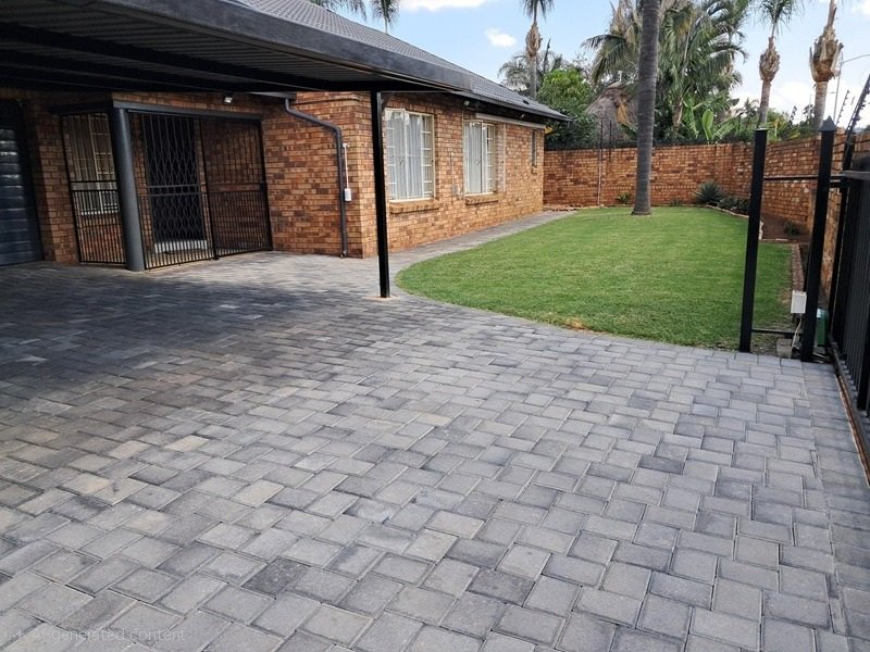 3 Bedroom Property for Sale in Montana Park Gauteng
