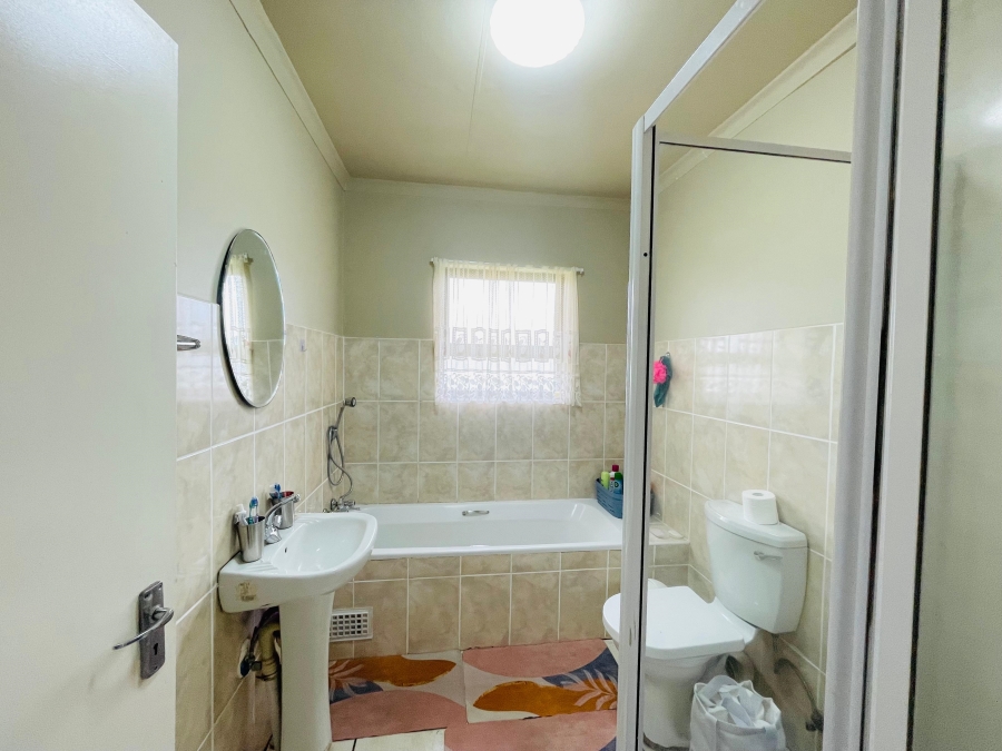 2 Bedroom Property for Sale in Parkrand Gauteng