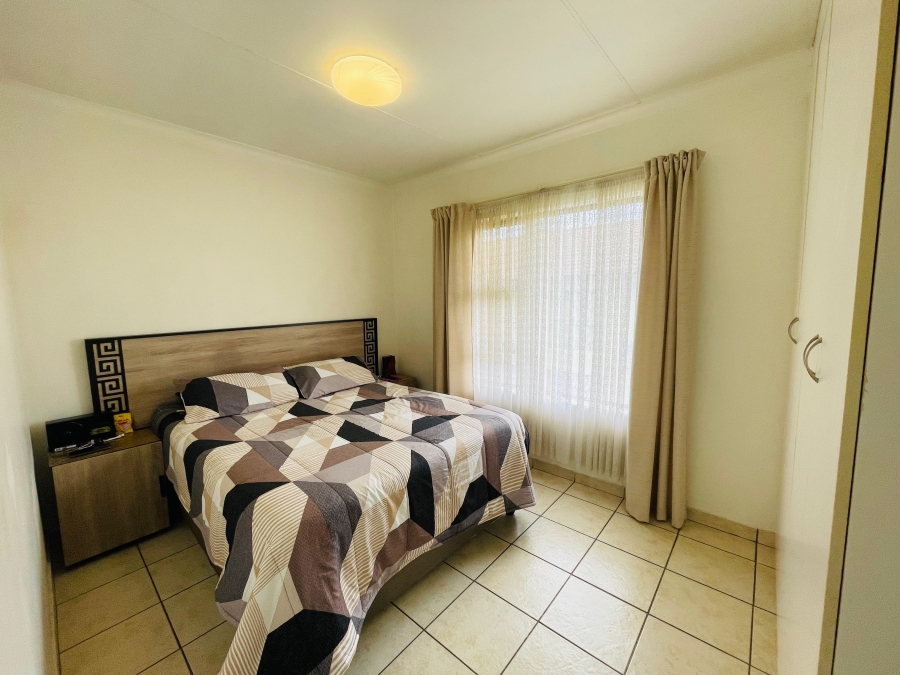2 Bedroom Property for Sale in Parkrand Gauteng