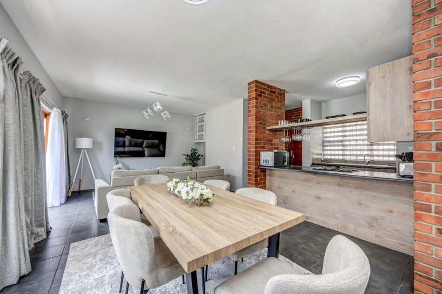 To Let 2 Bedroom Property for Rent in Carlswald Gauteng